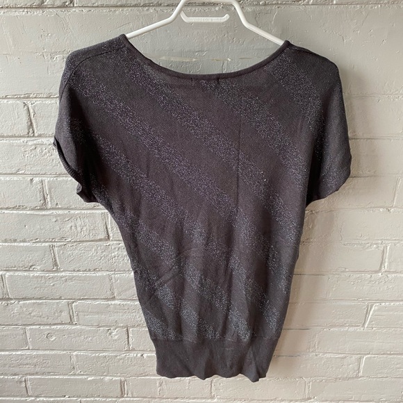 Casual tee shirt - Picture 2 of 2